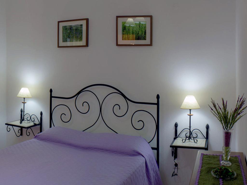 Hostal Quinta Da Fonte Do Lugar Vera Cruz de Marmelar Habitación foto