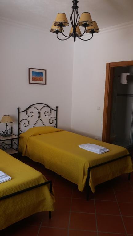 Hostal Quinta Da Fonte Do Lugar Vera Cruz de Marmelar Exterior foto